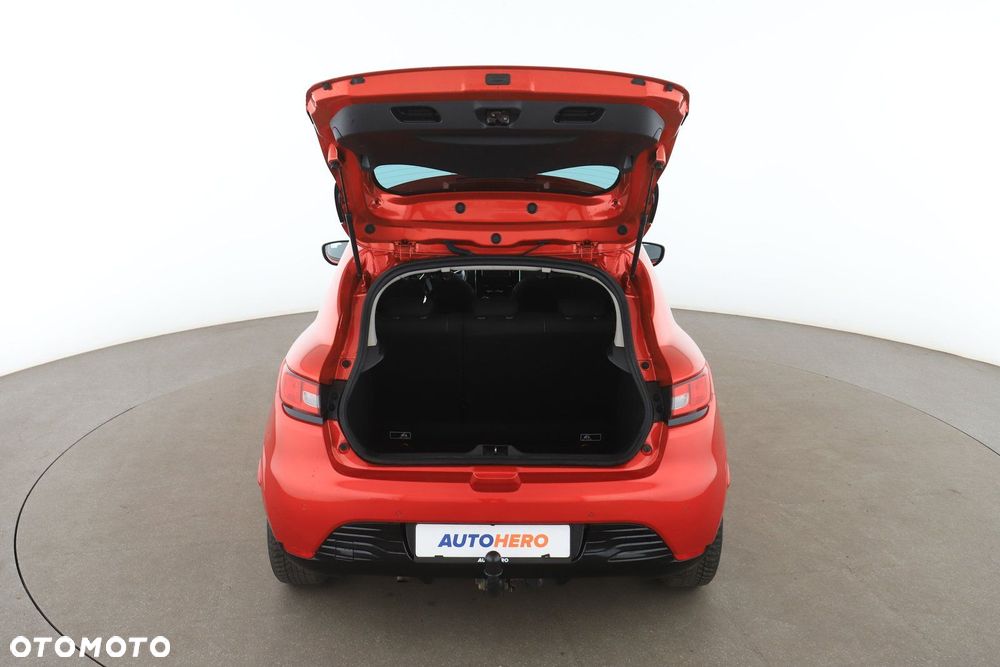 Renault Clio - 27