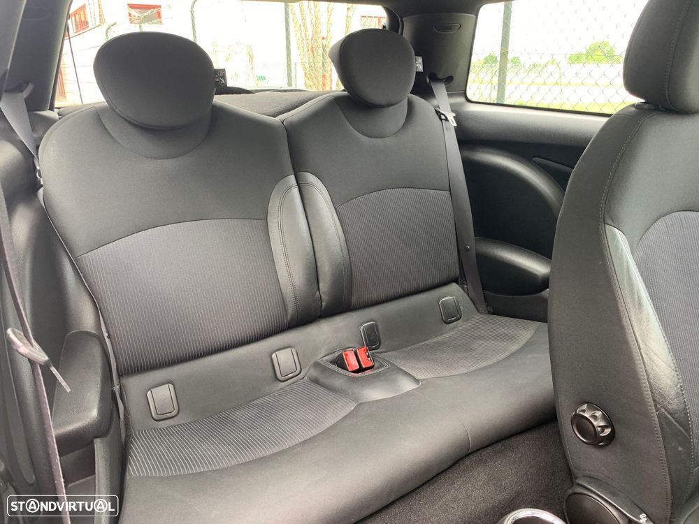 MINI 3 Portas Cooper S - 19