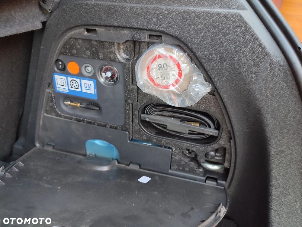 Opel Corsa 1.4 Turbo Start/Stop Color Edition - 16