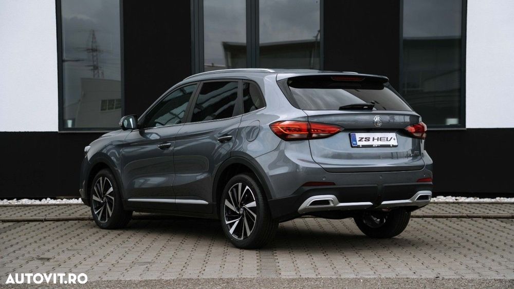 MG ZS HEV - 4