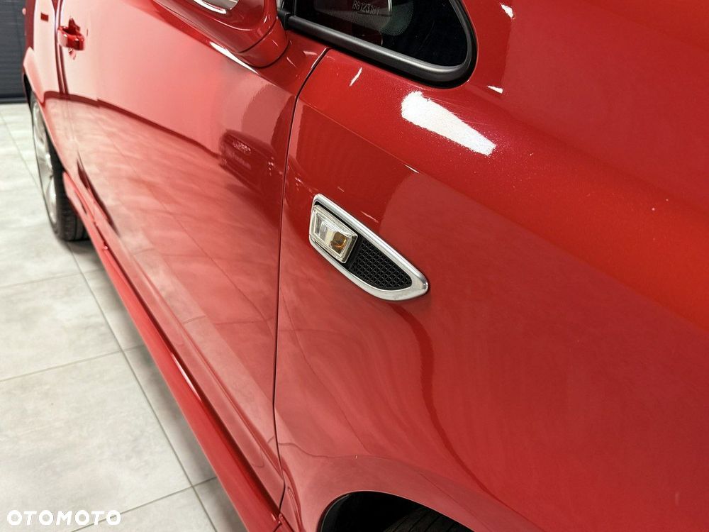 Opel Corsa 1.6 Turbo OPC - 11