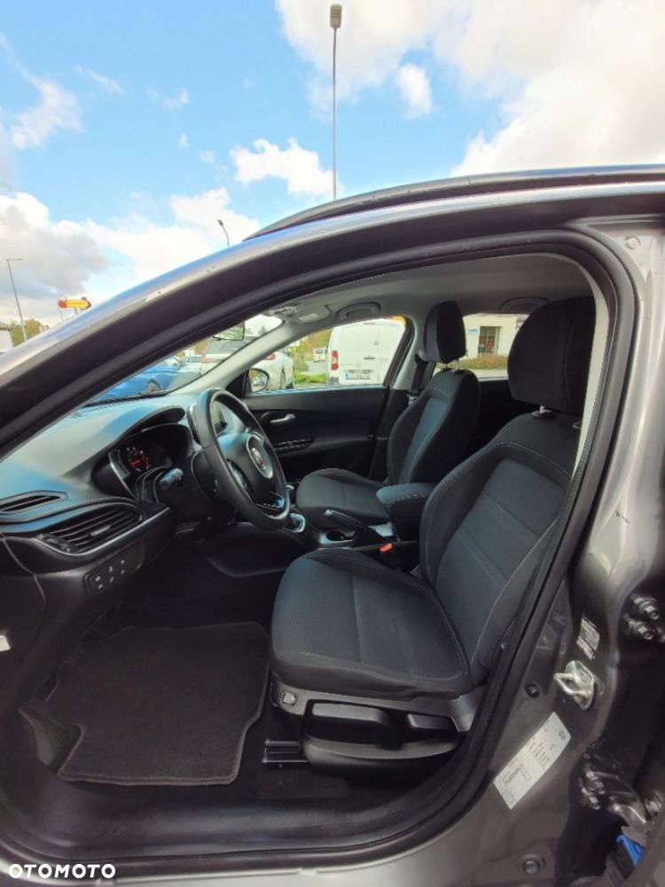 Fiat Tipo 1.4 T-Jet 16v Lounge - 13