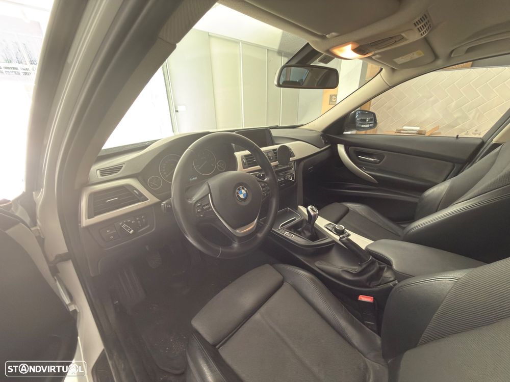 BMW 318 d Advantage - 5