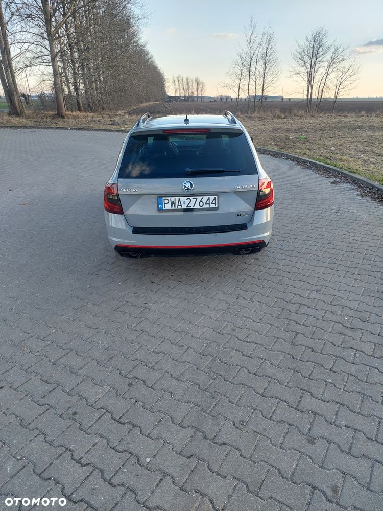 Skoda Octavia 2.0 TSI DSG RS 245 - 8
