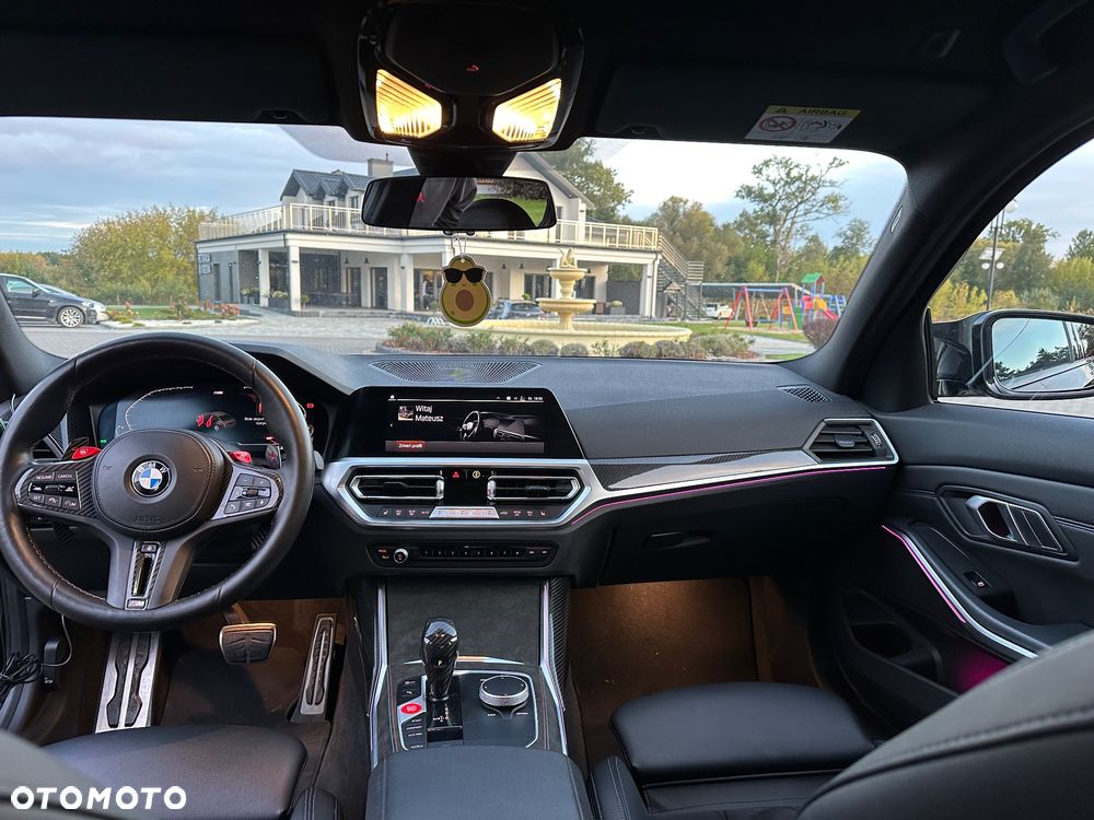 BMW Seria 3 320d xDrive - 12