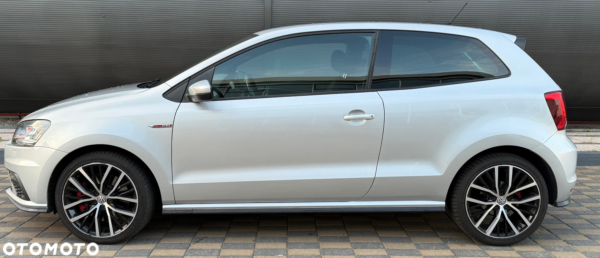 Volkswagen Polo 1.8 TSI (Blue Motion Technology) GTI - 15