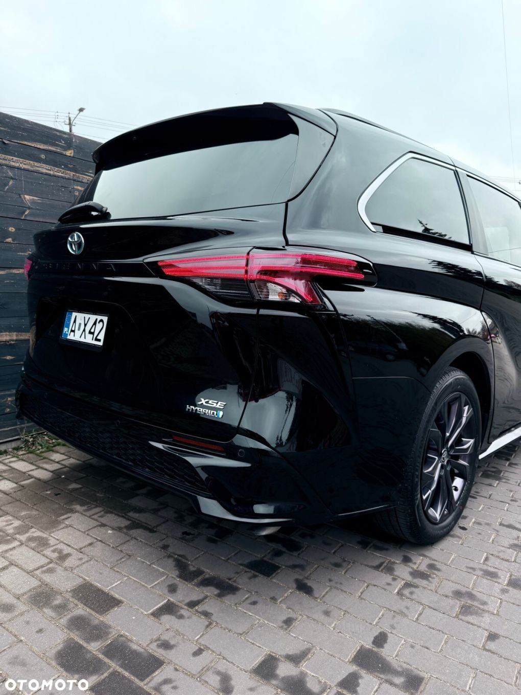 Toyota Sienna - 17