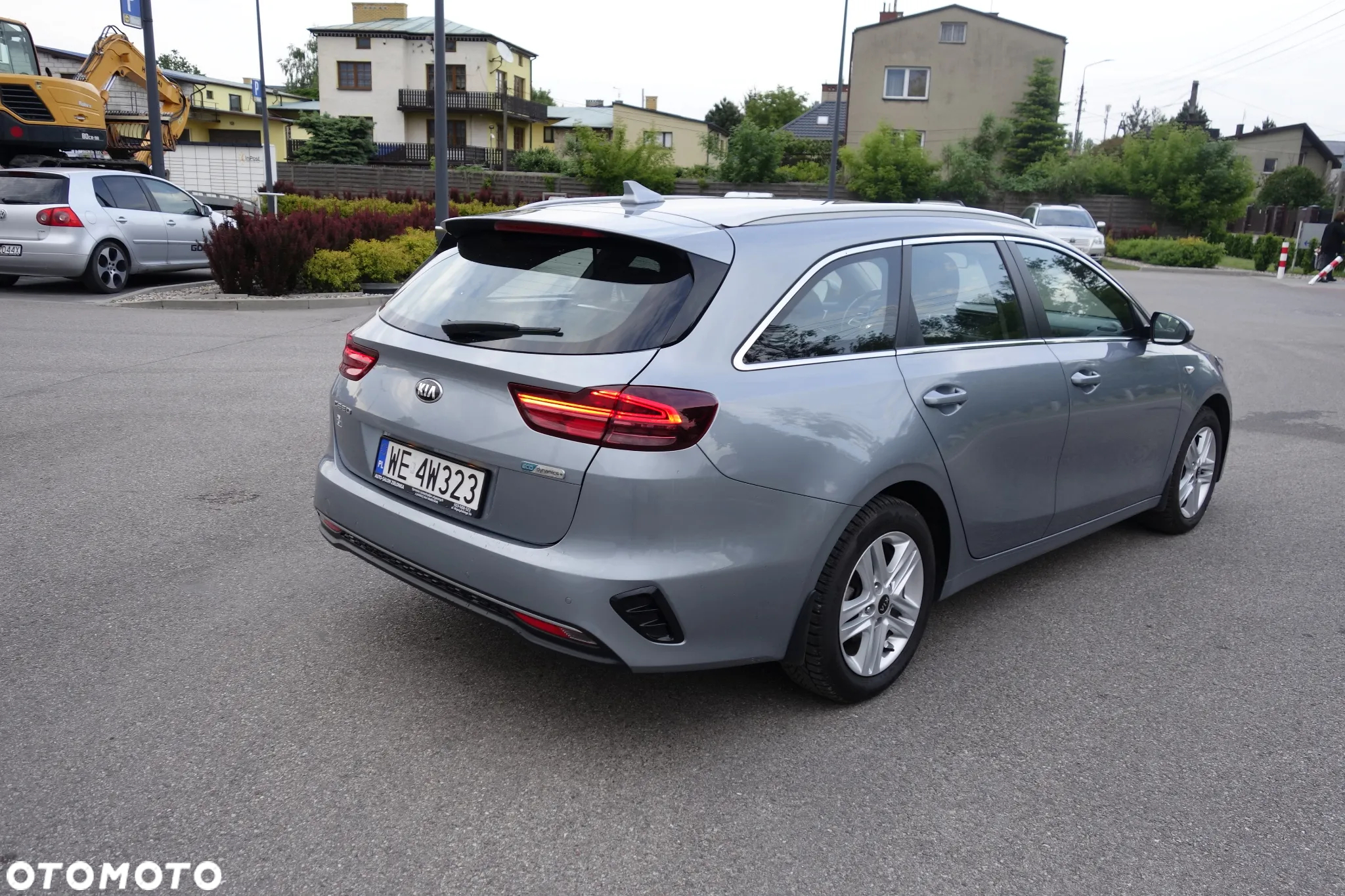 Kia Ceed - 4