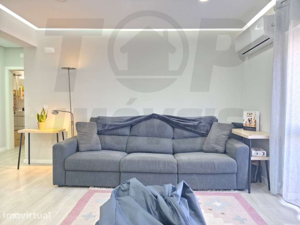Apartamento T3 Remodelado c/2 Varandas e Carregamento Elétrico - Bo... - Grande imagem: 4/19
