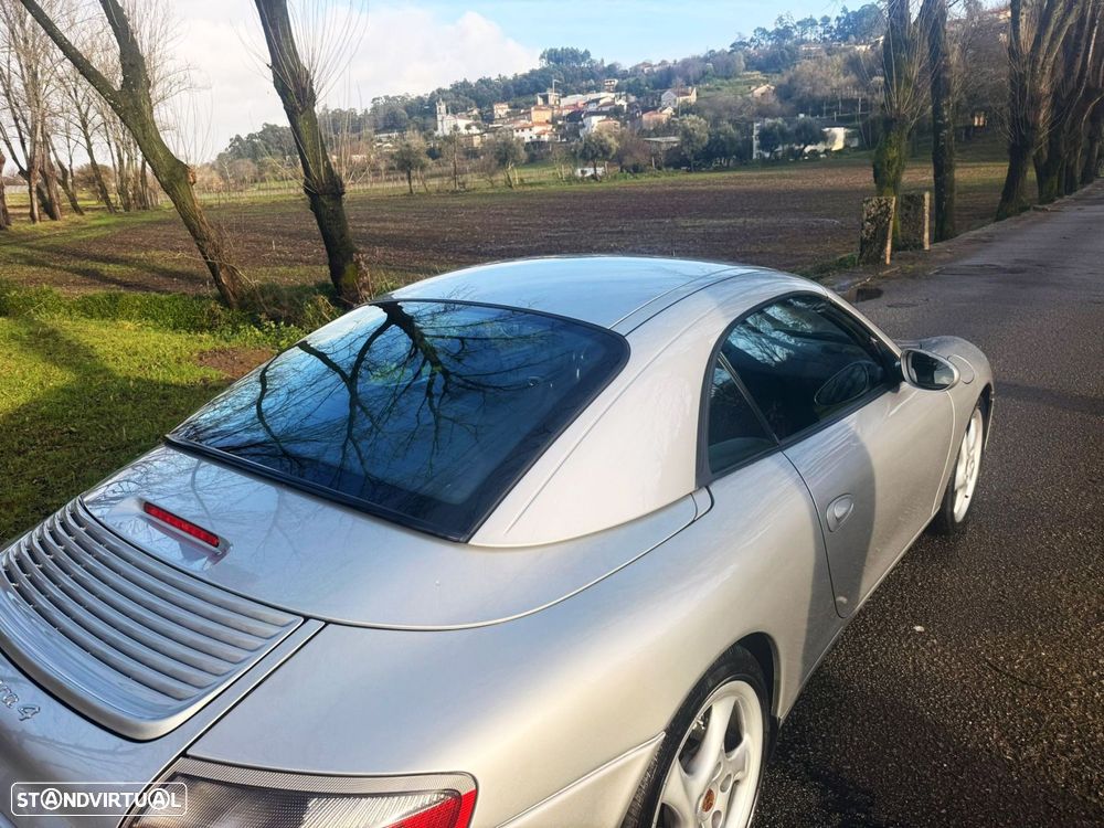Porsche 911 Série F - 13