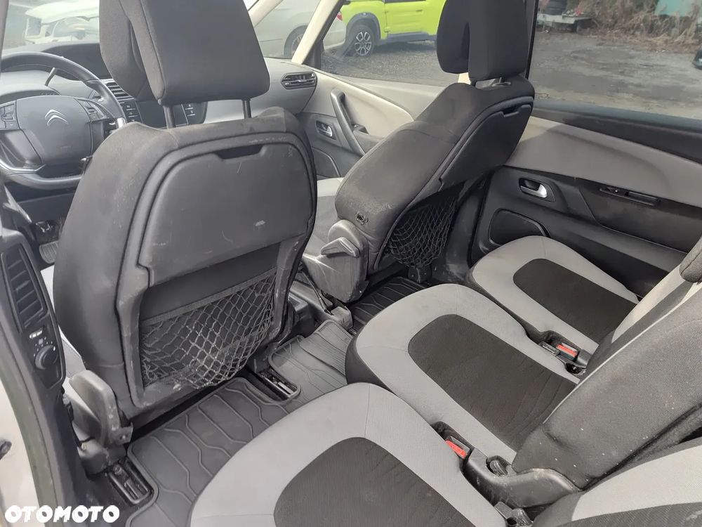 Citroën C4 Grand Picasso 1.6 e-HDi Exclusive - 23