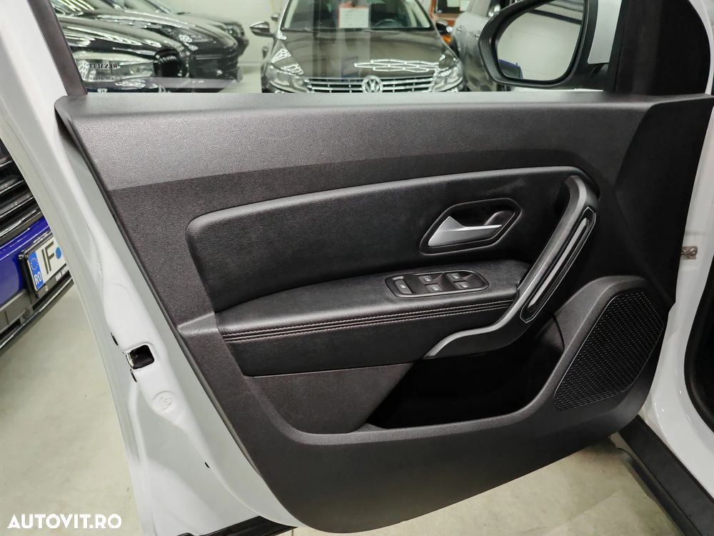 Dacia Duster TCe 150 GPF Prestige jante 17" - 16