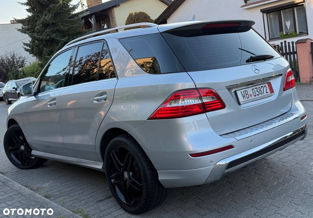 Mercedes-Benz ML 350 BlueTEC 4MATIC 7G-TRONIC - 4