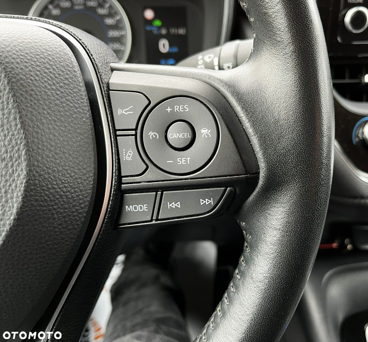 Toyota Corolla - 22
