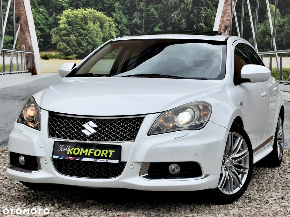 Suzuki Kizashi 2.4 4x4 CVT Sport - 3