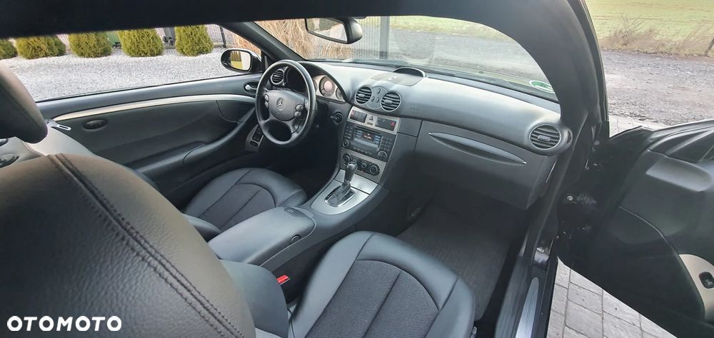 Mercedes-Benz CLK - 34