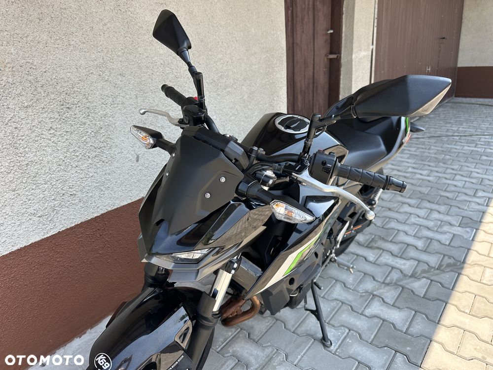 Kawasaki Z - 32