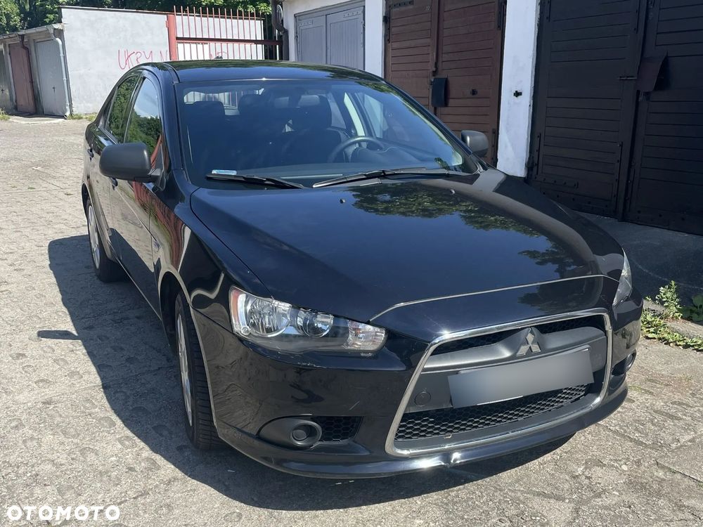 Mitsubishi Lancer - 2