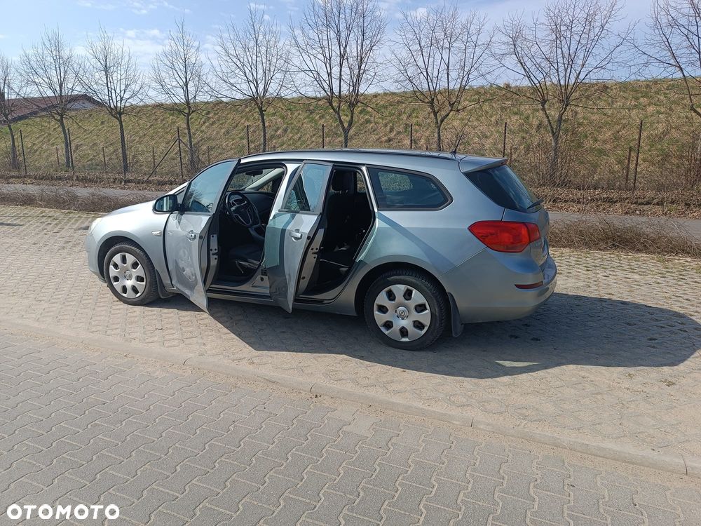 Opel Astra 1.7 CDTI - 28