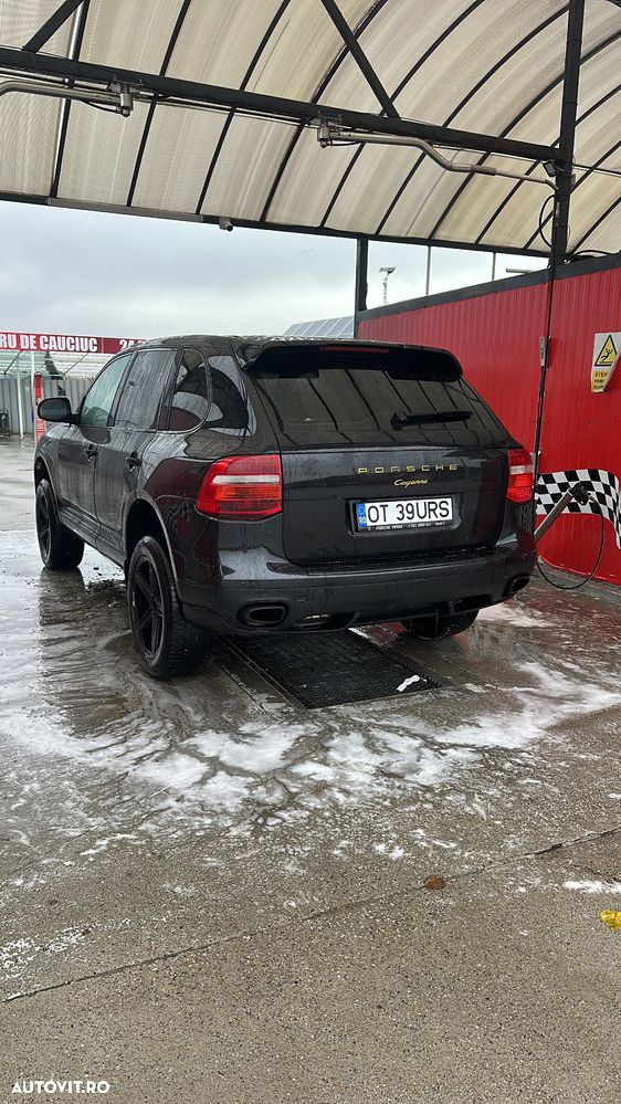 Porsche Cayenne - 20