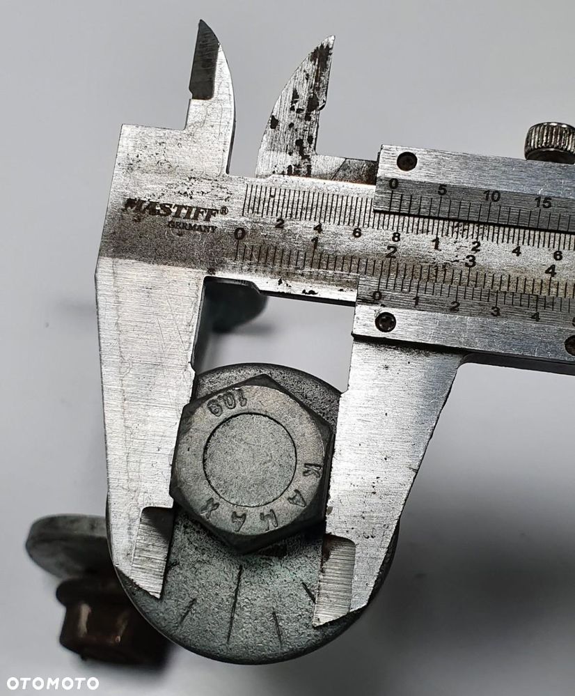 ŚRUBA MIMOŚRODOWA PORSCHE BOXSTER 986 - 5