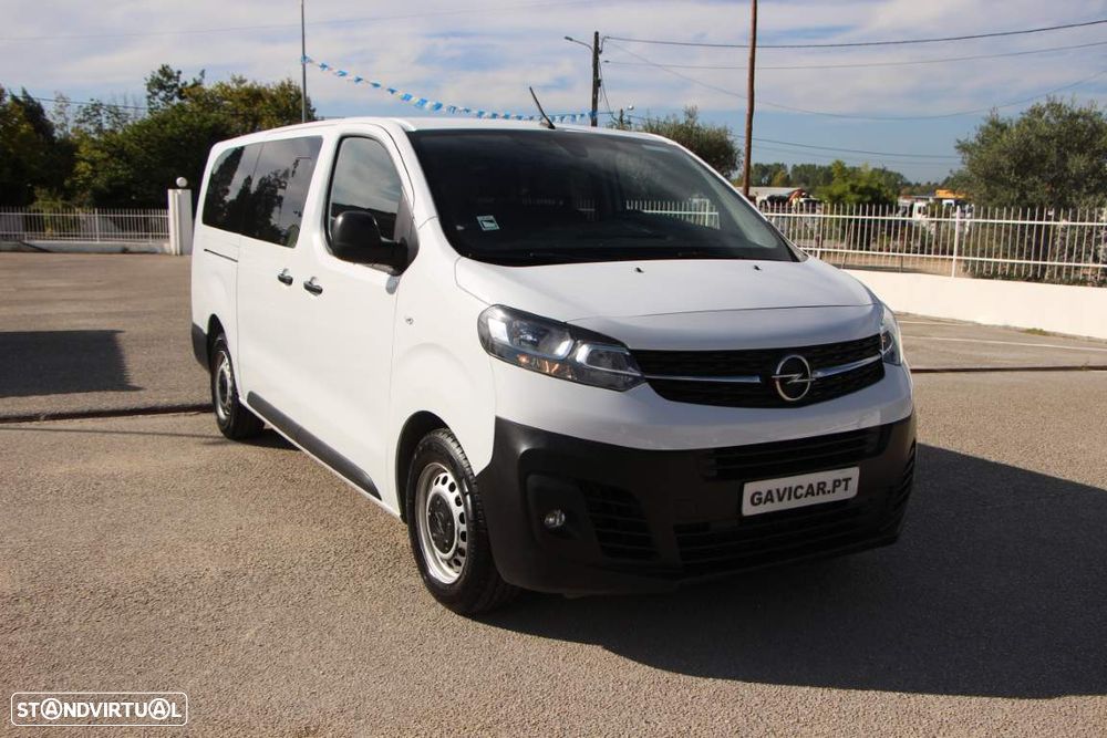 Opel Vivaro 1.5 CDTi L2H1 Essentia - 2