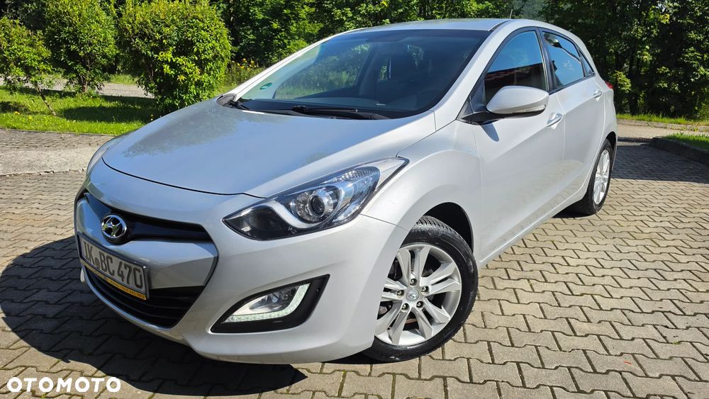 Hyundai i30 1.4 Fifa World Cup Edition - 35