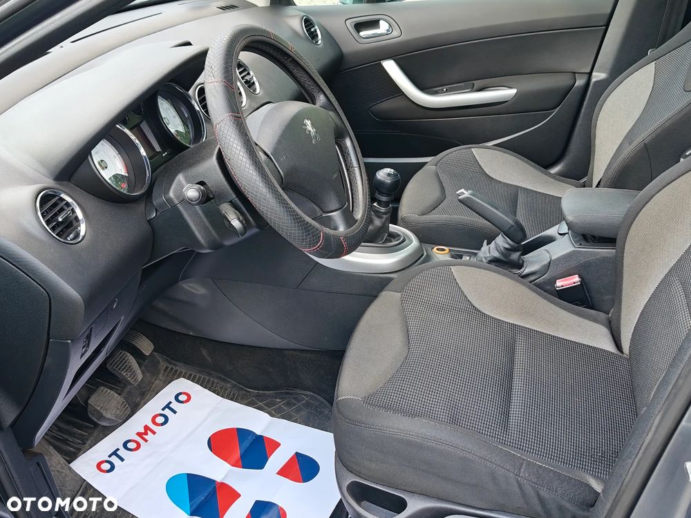 Peugeot 308 1.6 Premium - 10