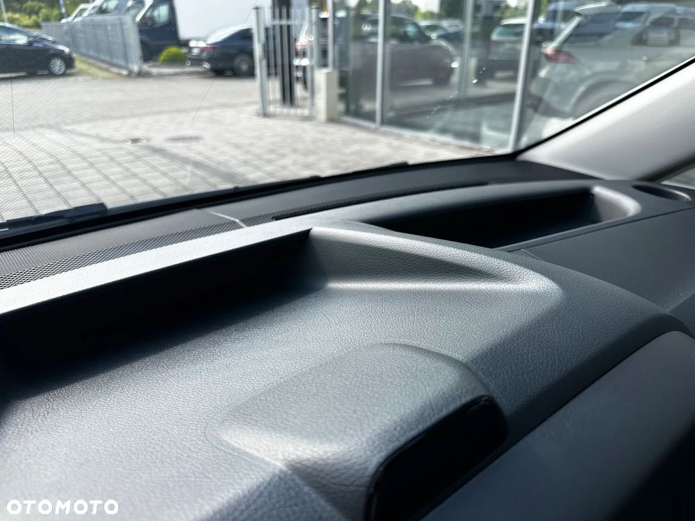 Mercedes-Benz Vito - 17