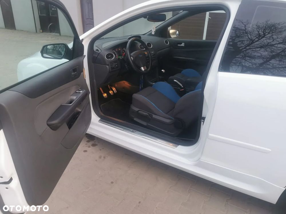 Ford Focus ST - 2