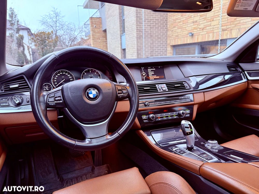 BMW Seria 5 520d Aut. Modern Line - 5