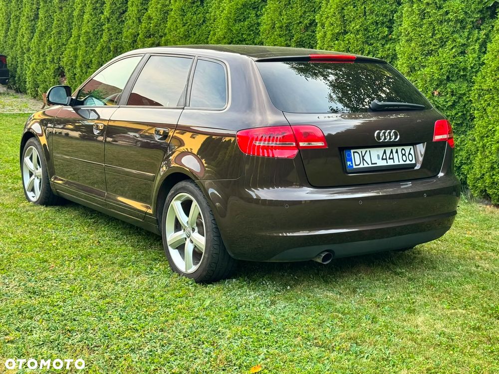 Audi A3 Sportback 2.0 TDI DPF S line Sportpaket - 10