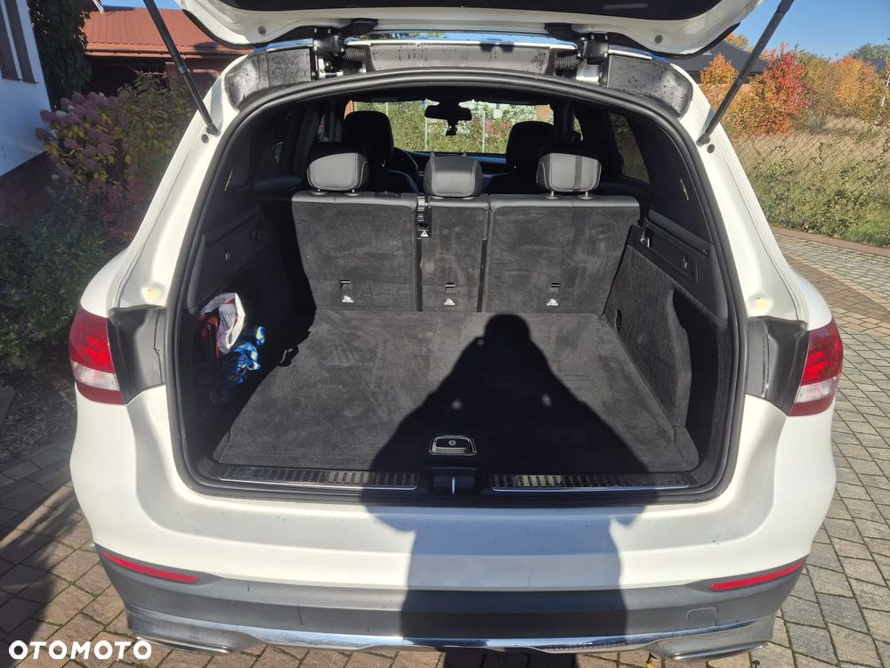 Mercedes-Benz GLC 300 4-Matic - 20