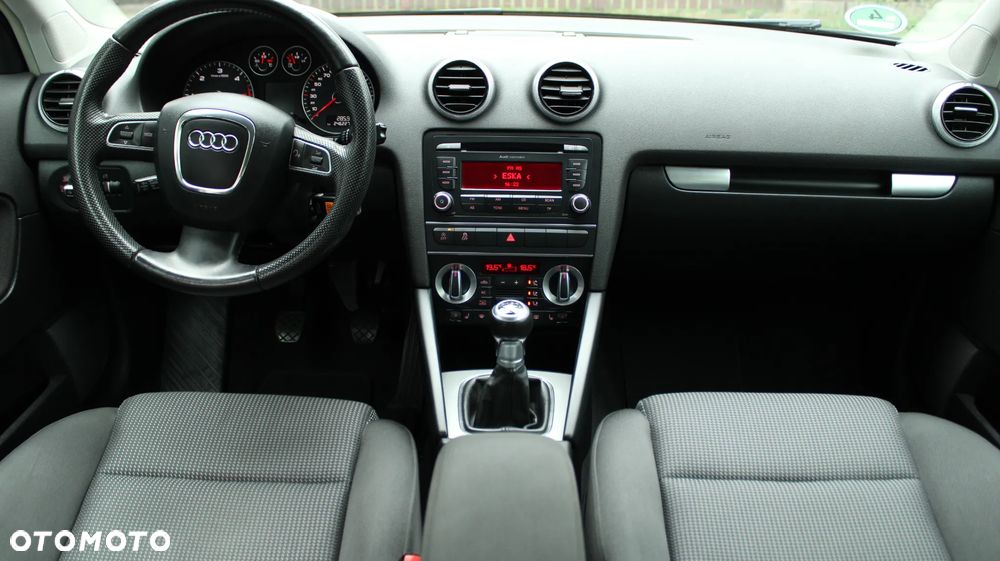 Audi A3 Sportback 1.6 TDI Attraction - 38