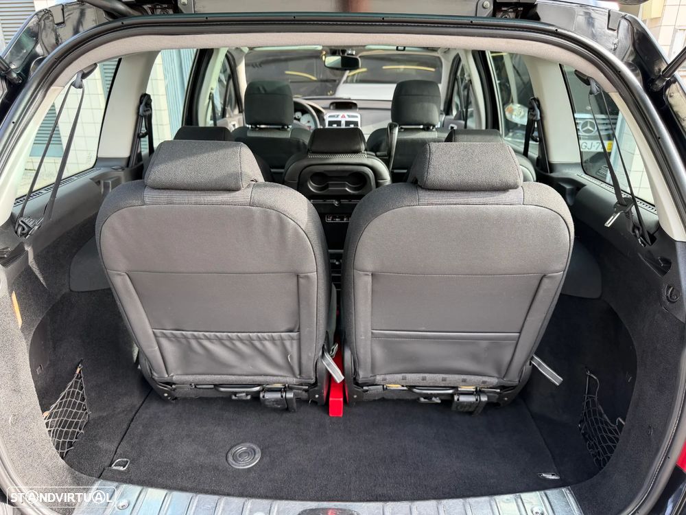 Peugeot 307 1.6 HDi Executive - 29