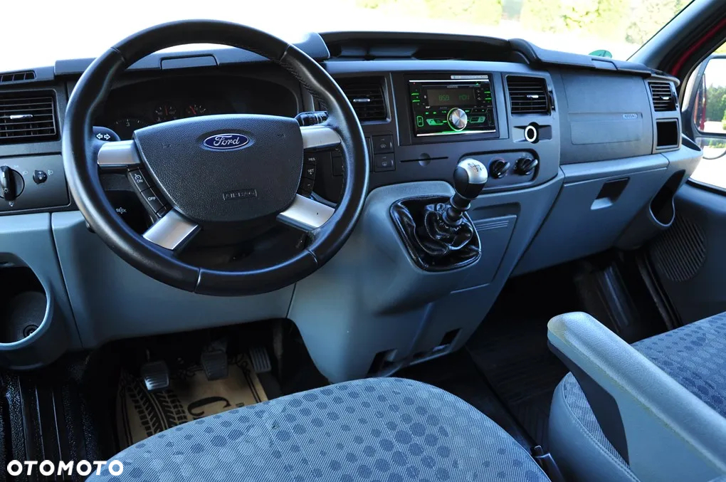 Ford TRANSIT TOURNEO - 38