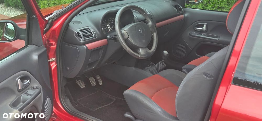 Renault Clio 1.2 Extreme - 10