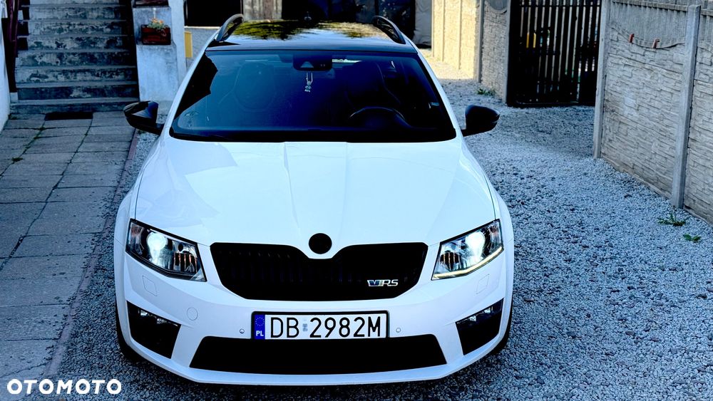 Skoda Octavia 2.0 TDI (Green tec) DSG RS - 12