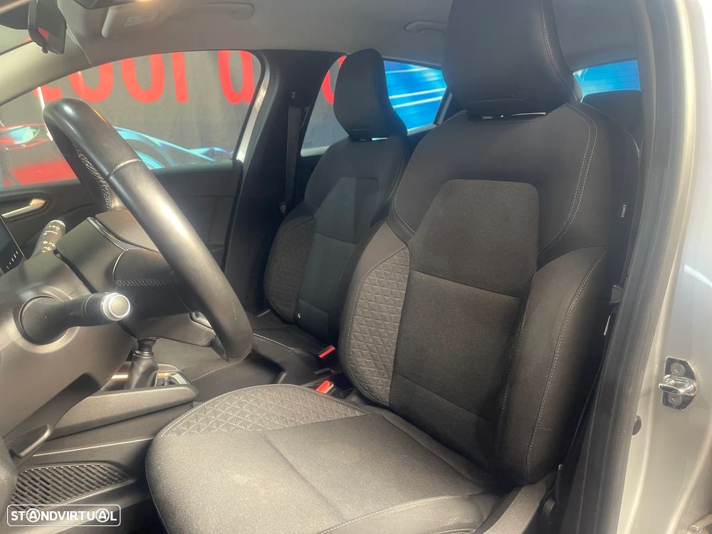 Renault Clio 1.0 TCe Intens - 33