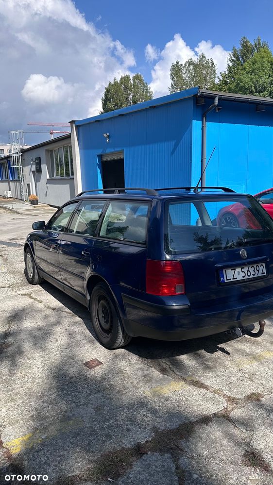 Volkswagen Passat - 3
