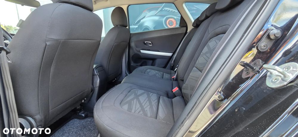 Kia Ceed 1.4 CVVT Dream-Team Edition - 27