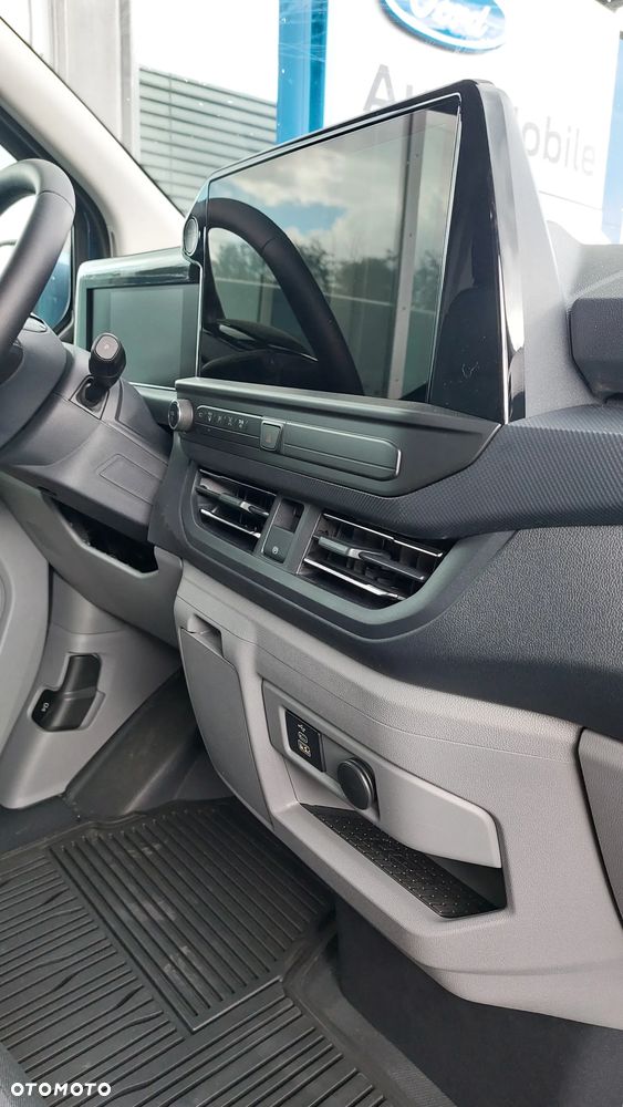 Ford Transit - 17