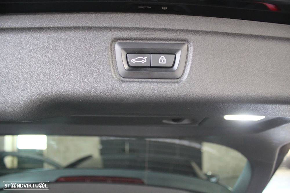 BMW 320 d Touring Pack M Auto - 29