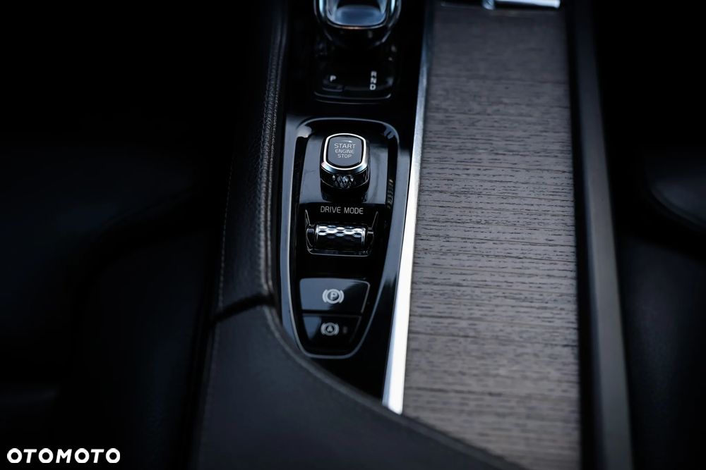 Volvo S90 B4 B Inscription - 25