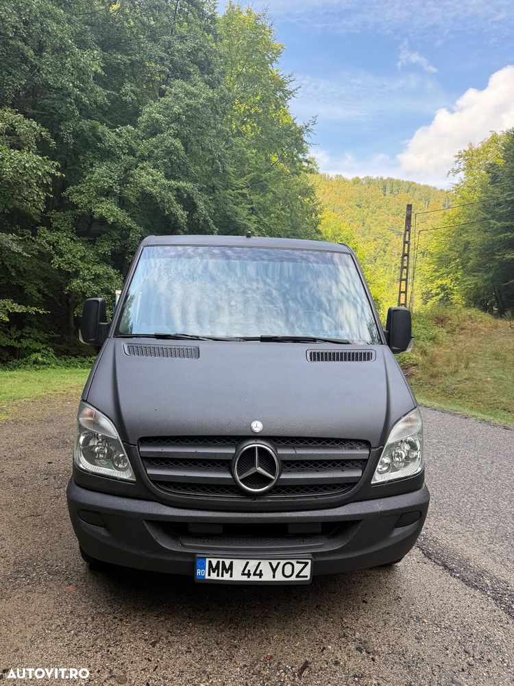 Mercedes-Benz Sprinter - 2