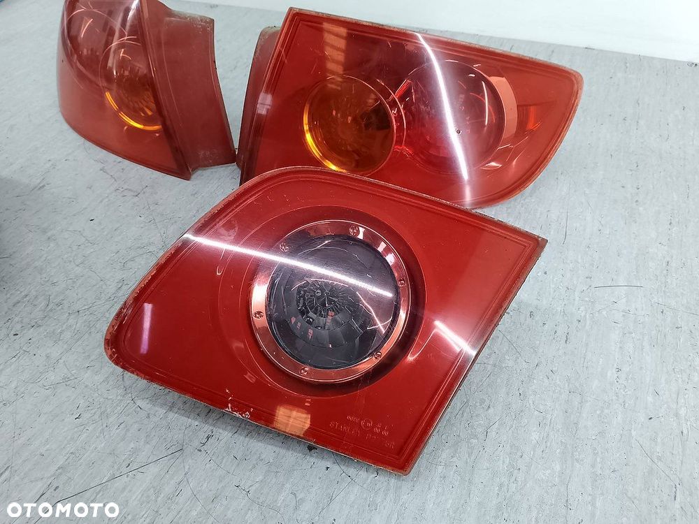 LAMPY TYŁ KOMPLET MAZDA 3 P2775R  P2775L  P2688 SEDAN - 12
