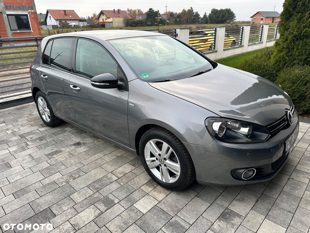 Volkswagen Golf 1.4 TSI MATCH - 1