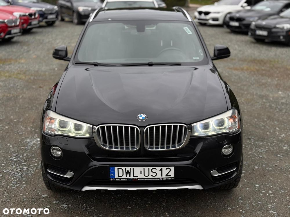 BMW X3 xDrive28i xLine - 28