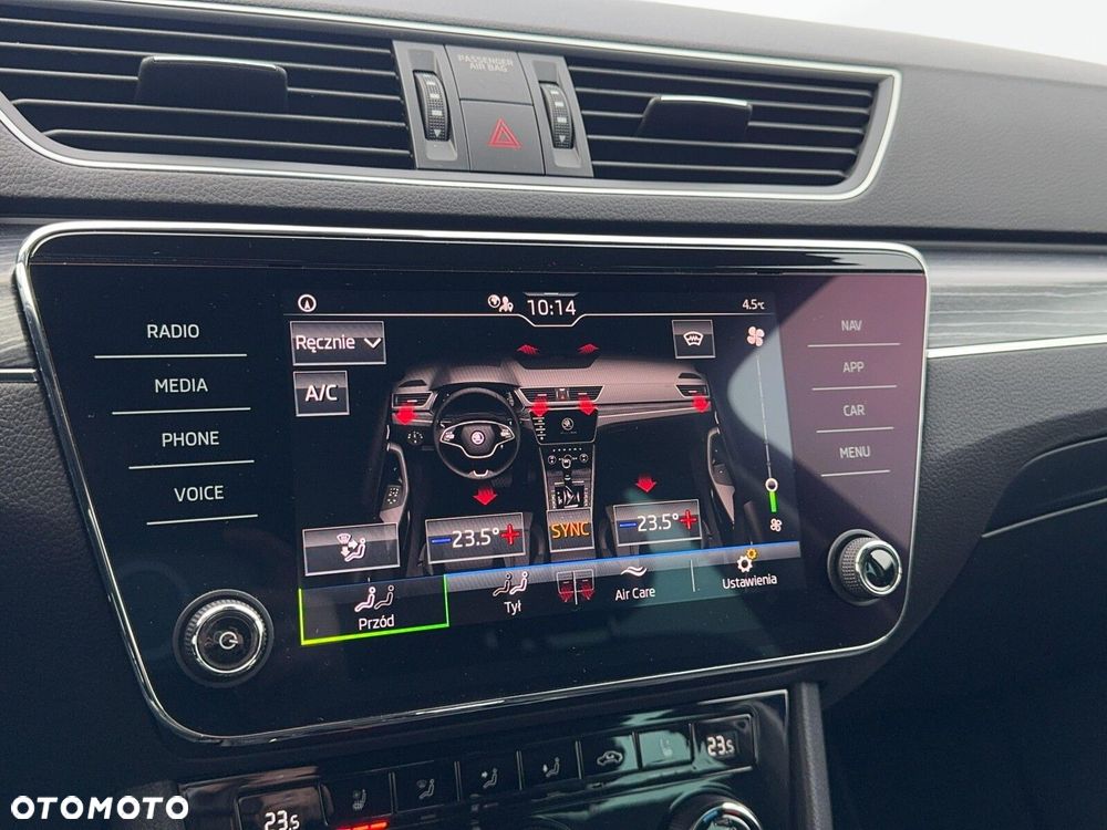 Skoda Superb 2.0 TDI SCR Style DSG - 26