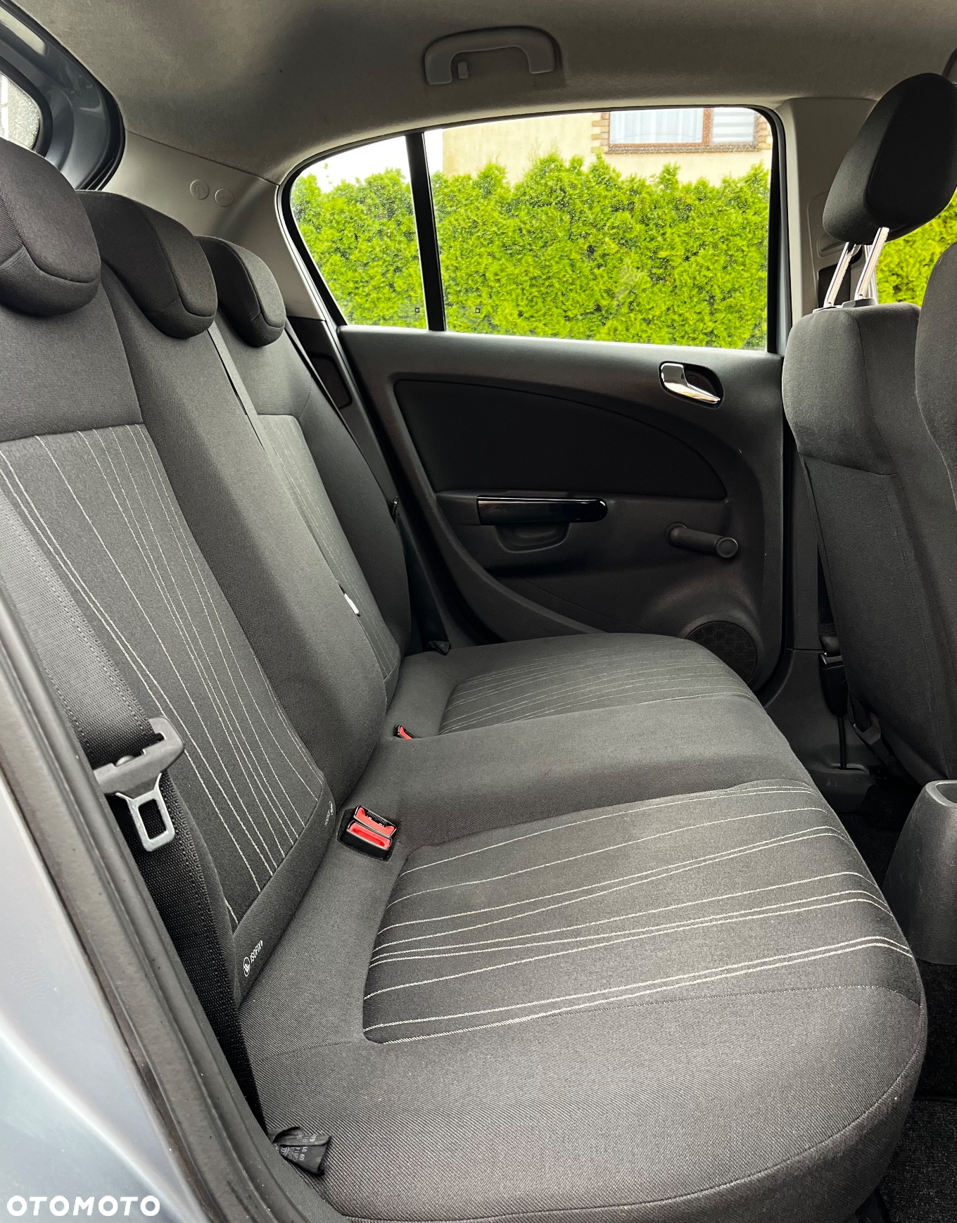 Opel Corsa - 10